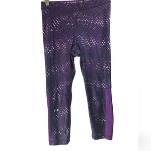 Under Armour compression Capri leggings size medium womens